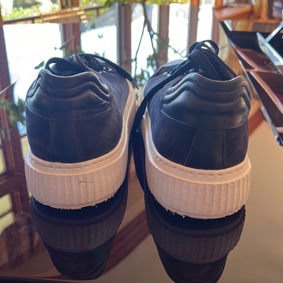 Men’s leather and suede navy sneaker - Picture 3 of 6